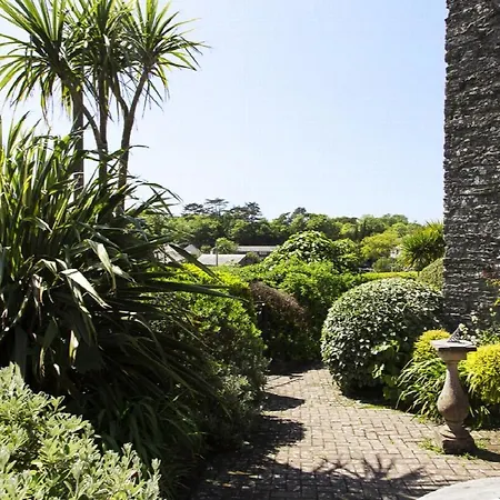 Villa Antonia's Pearls St Austell